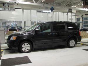 Dodge Grand Caravan V-6 cyl