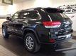 Jeep Grand Cherokee V-6 cyl