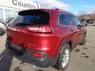 Jeep Cherokee V-6 cyl
