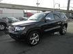 Jeep Grand Cherokee V-6 cyl