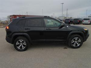 Jeep Cherokee V-6 cyl