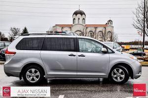 Toyota Sienna V-6 cyl