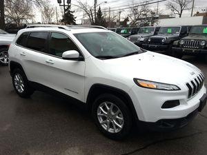 Jeep Cherokee V-6 cyl