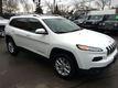 Jeep Cherokee V-6 cyl
