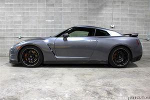 Nissan GT-R V6 TWIN TURBO