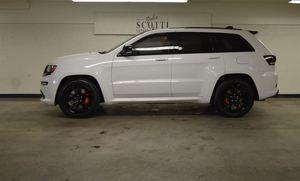 Jeep Grand Cherokee V-8 cyl
