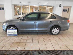 Volkswagen Jetta 2 Litres