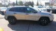 Jeep Cherokee V-6 cyl