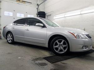 Nissan Altima V-6 cyl