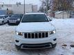 Jeep Grand Cherokee V-6 cyl