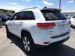 Jeep Grand Cherokee V-6 cyl