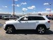 Jeep Grand Cherokee V-6 cyl