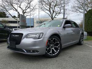 Chrysler 300 V-6 cyl