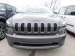 Jeep Cherokee V-6 cyl