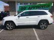 Jeep Grand Cherokee V-6 cyl