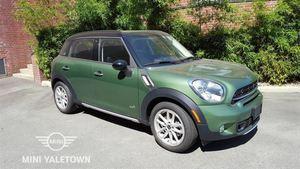 MINI Cooper S Countryman 4 Cylinder Engine
