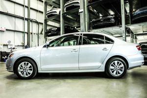 Volkswagen Jetta 2.0 L