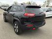 Jeep Cherokee V-6 cyl