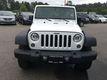 Jeep Wrangler V-6 cyl