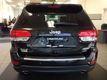 Jeep Grand Cherokee V-6 cyl