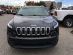 Jeep Cherokee V-6 cyl