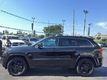 Jeep Grand Cherokee V-6 cyl