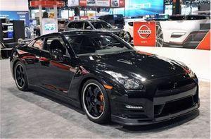 Nissan GT-R